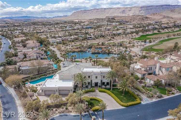 3093 Red Arrow Dr Las Vegas, NV 89135