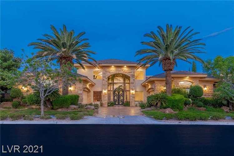 3040 American River Ln Las Vegas, NV 89135