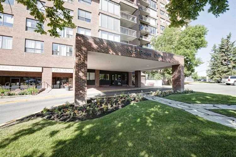 145 Point Dr NW #1608 Calgary, AB T3B 4W1