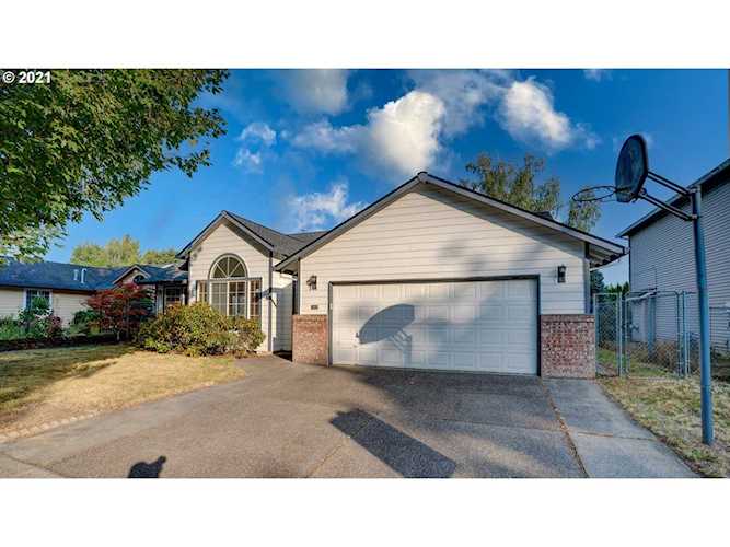 1465 SE 35th St Troutdale, OR 97060