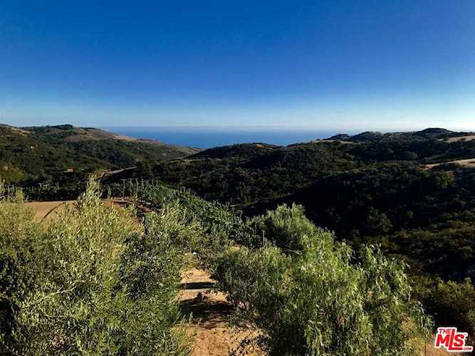 2651 S Foose Rd Malibu, CA 90265