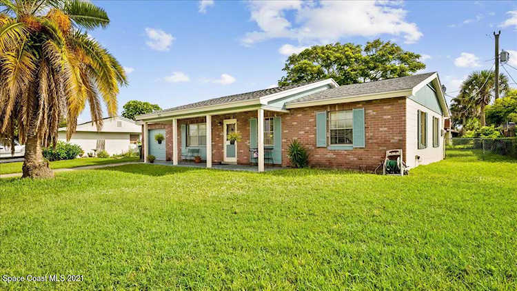 962 Bartlett Lane Rockledge, FL 32955