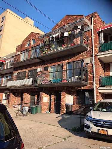 145-06 34th Ave Flushing, NY 11354
