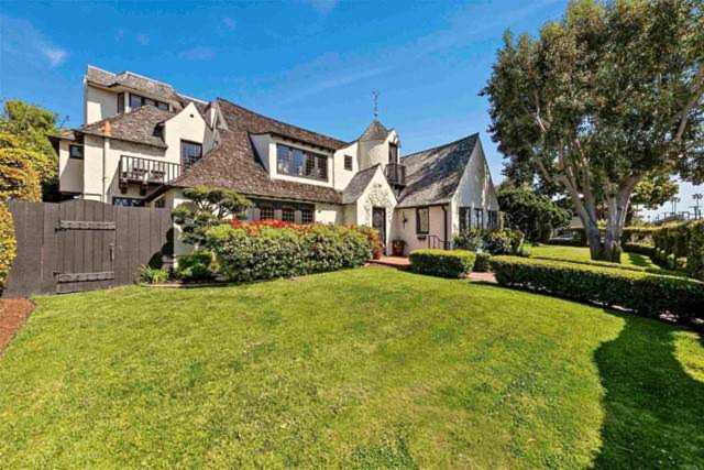 7231 Monte Vista Avenue La Jolla, CA 92037