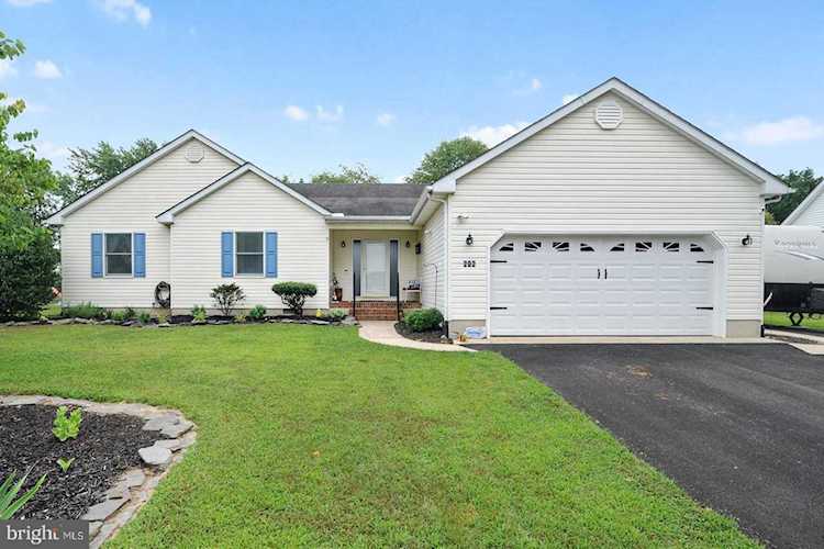 616 Cedarwood Ave Milford, DE 19963