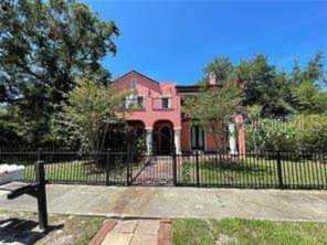 750 Carolina Ave Tarpon Springs, FL 34689
