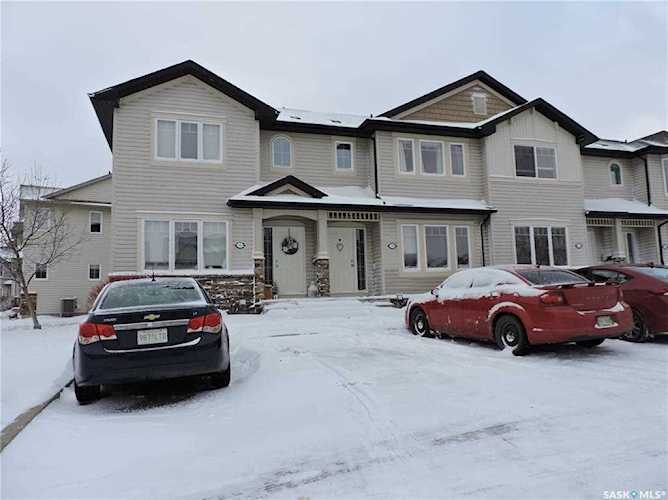 303 Slimmon Place Saskatoon, SK S7V 0A8