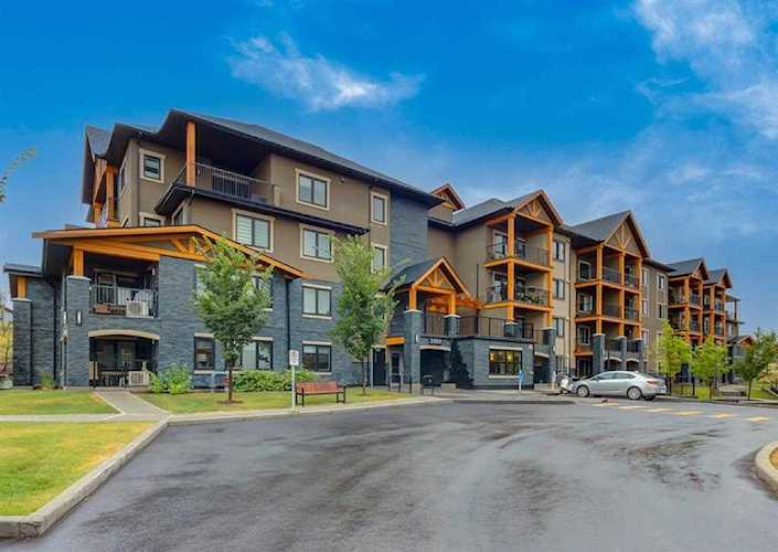 450 Kincora Glen Rd NW #3208 Calgary, AB T3R 1S2