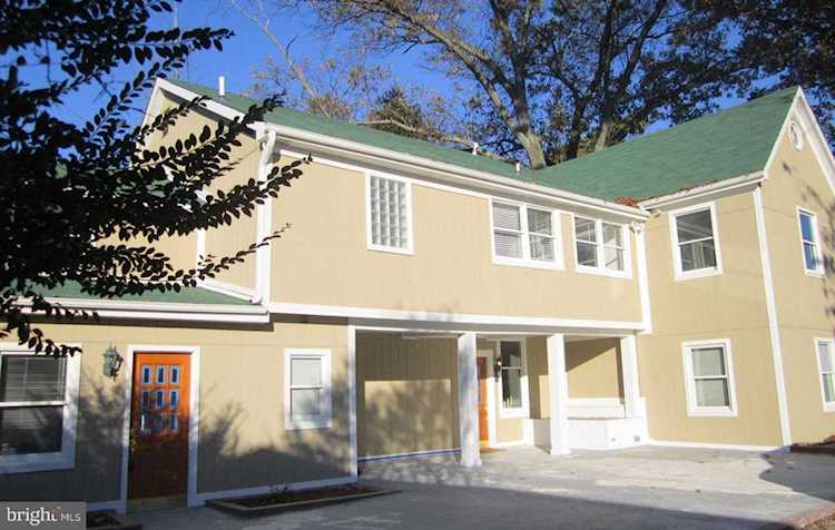 7930 Brink Rd Laytonsville, MD 20882