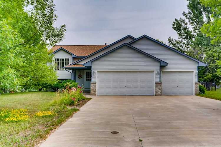 4962 River Oaks Road Rockford, MN 55373