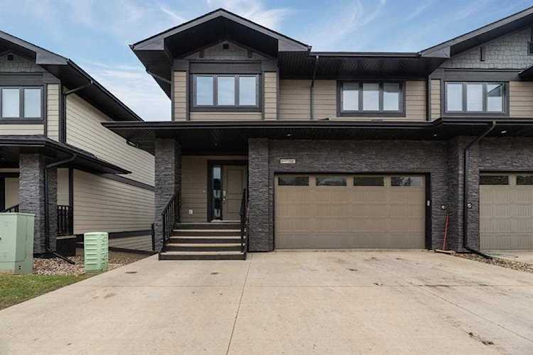 208 Sparrow Hawk Dr #13 Fort Mcmurray, AB T9K 0Y8
