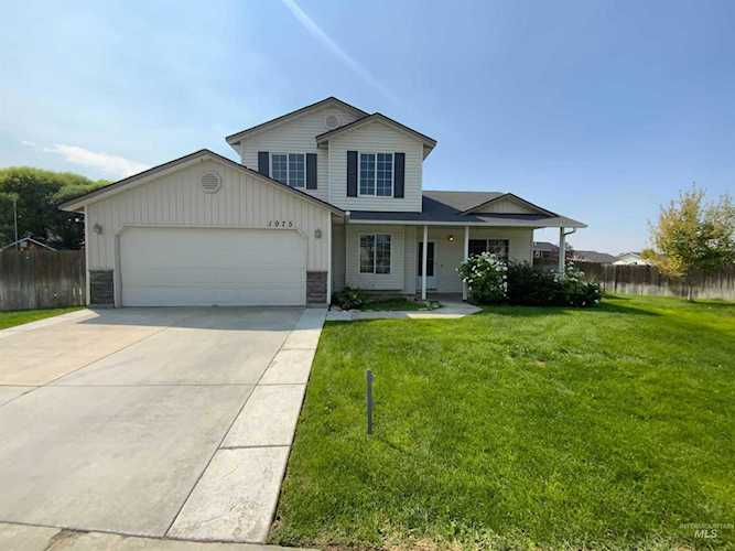 1975 W LAKE POINTE Nampa, ID 83651