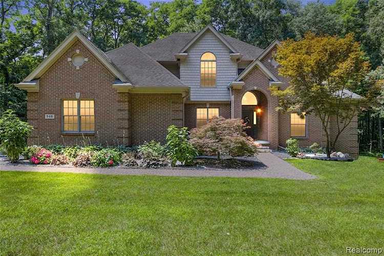548 Uphill Rd Milford Twp, MI 48381