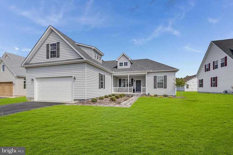 29 N Ridge Brook Dr Felton, DE 19943