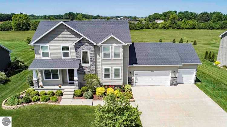 2396 Sandstone Drive Mt Pleasant, MI 48858 | MLS 1889735 Photo 1