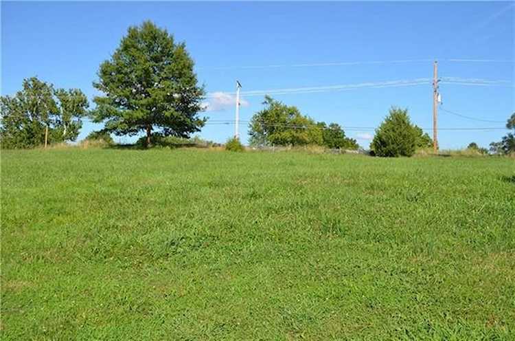 6141 N Chelsea Ave Kansas City, MO 64119 | MLS 2342847 Photo 1