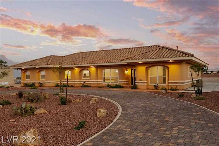 7605 W Torino Ave Las Vegas, NV 89113