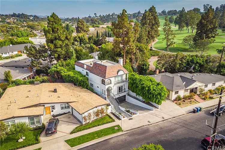 9764 Cashio St Los Angeles, CA 90035