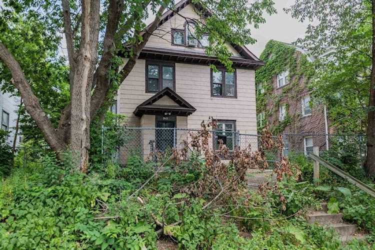 2613 3rd Avenue S Minneapolis, MN 55408