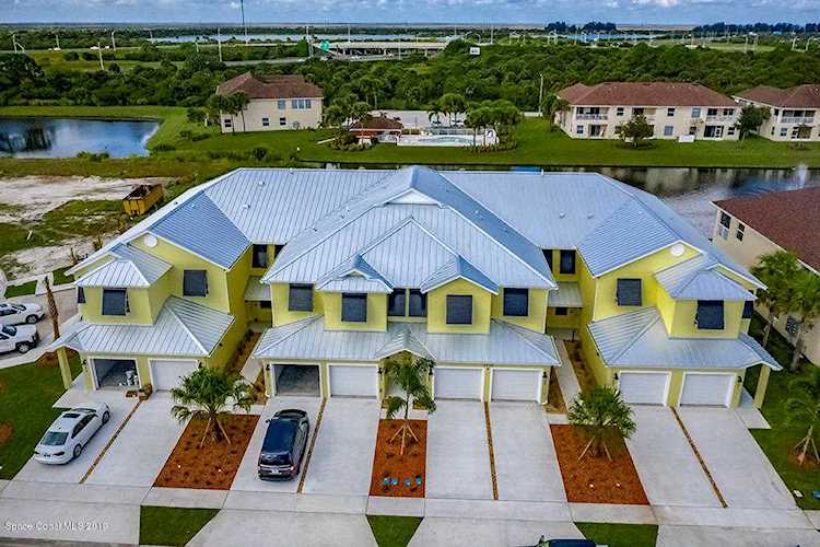 3930 Playa Del Sol Drive #206 Rockledge, FL 32955