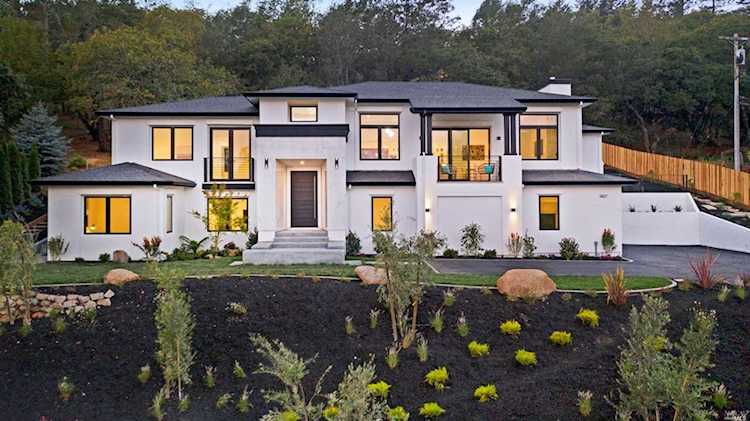 3427 Parker Hill Road Santa Rosa, CA 95404