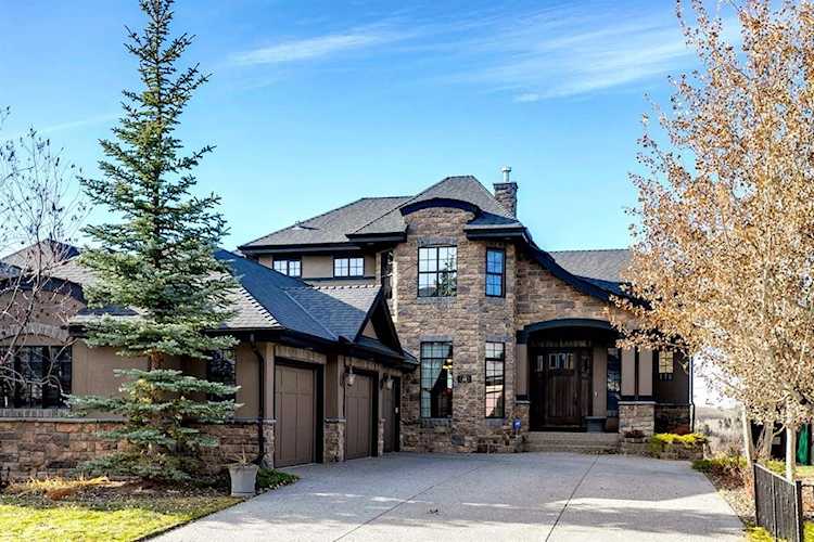 45 Spring Willow Terrace SW Calgary, AB T3H 0G2
