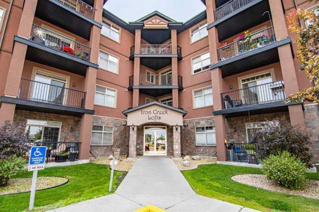 69 Ironstone Dr Red Deer, AB T4R 0J8