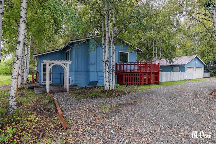 2653 Topaz Avenue North Pole, AK 99705