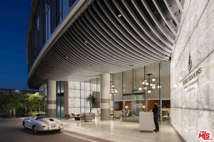 9000 W 3rd St Los Angeles, CA 90048