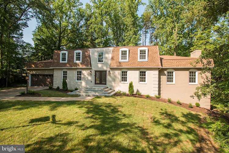 4703 Maybury Place Dumfries, VA 22025 | MLS ® VAPW2003486 Photo 1