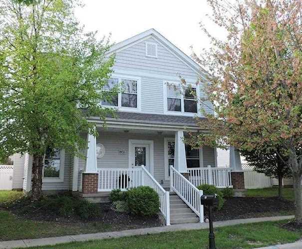 1924 Seaside Circle Grove City, OH 43123 | MLS 221034314 Photo 1