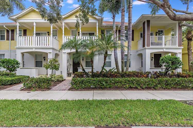 3151 E Community Drive Jupiter, FL 33458