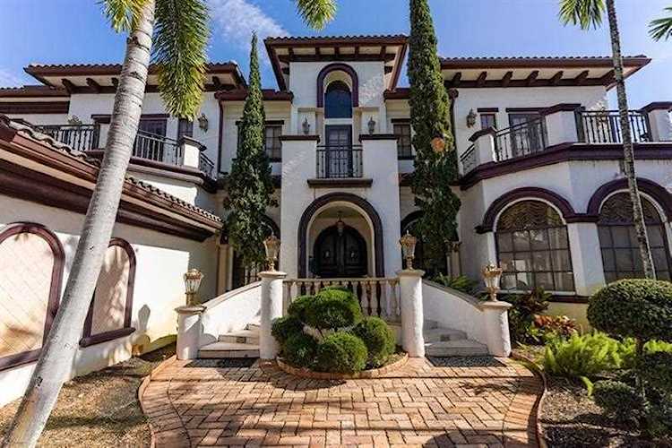 17738 Middlebrook Way Boca Raton, FL 33496