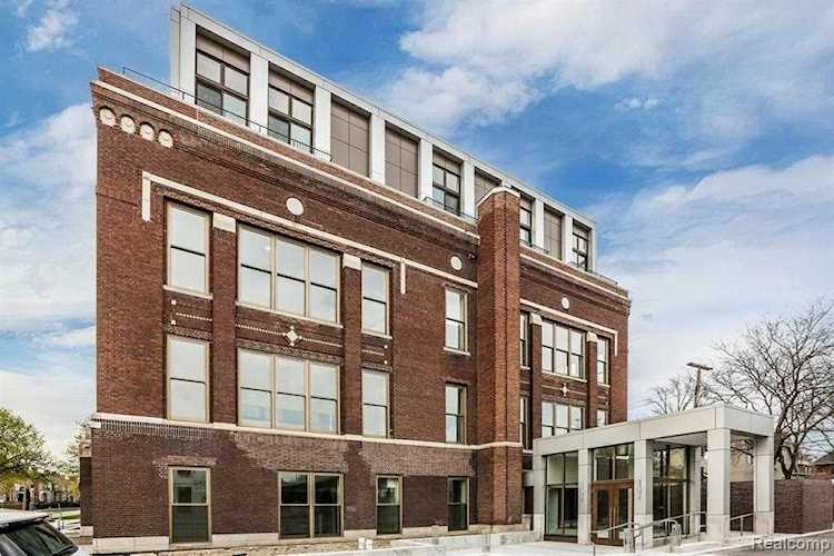 1454 Townsend St #102 Detroit, MI 48214 | MLS 2210073259 Photo 1