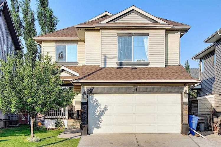 108 Drake Landing Common Okotoks, AB T1S 2M7