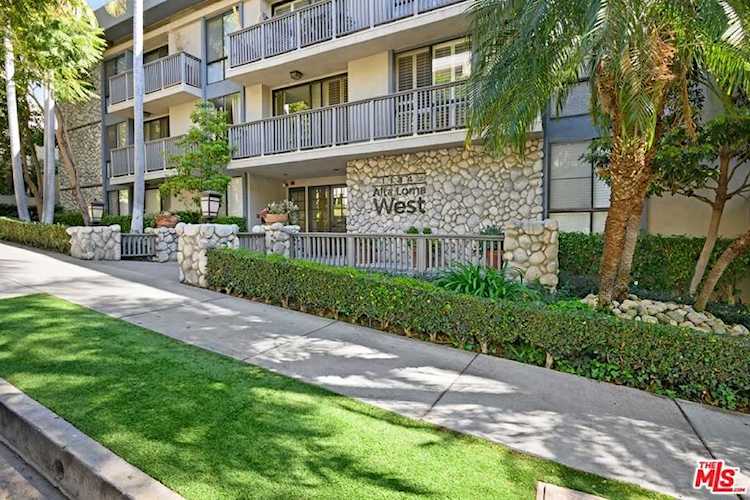 1134 Alta Loma Rd #107 West Hollywood, CA 90069