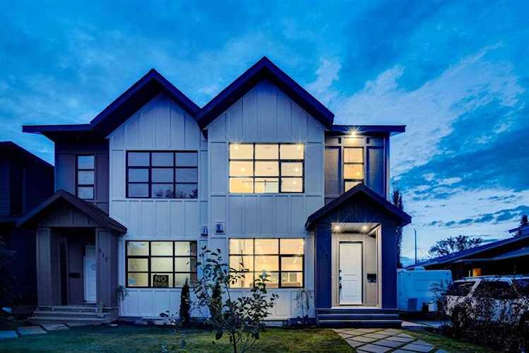 515 36 St SW Calgary, AB T3C 3P8