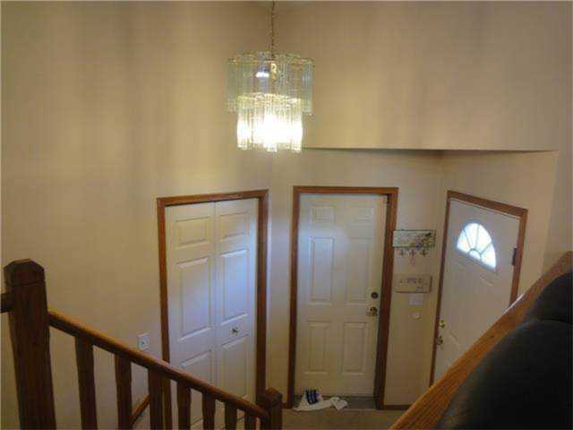 39 Citadel Bay NW Calgary, AB T3G 3Y4