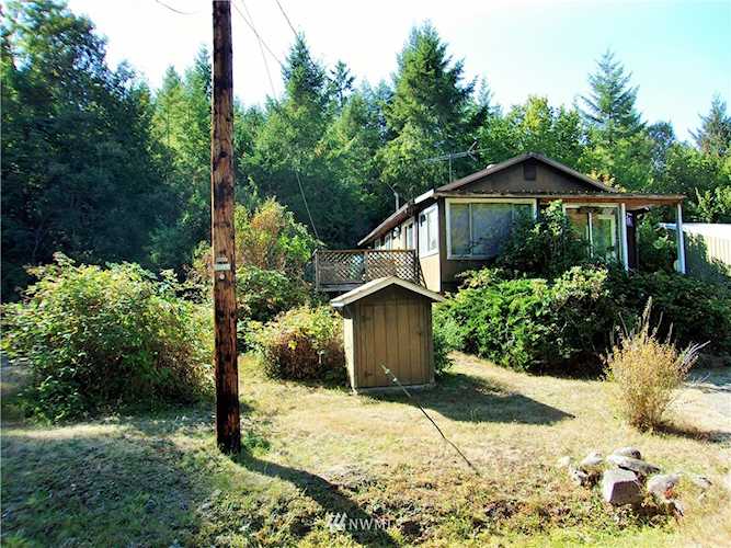 280 Salmon St Brinnon, WA 98320