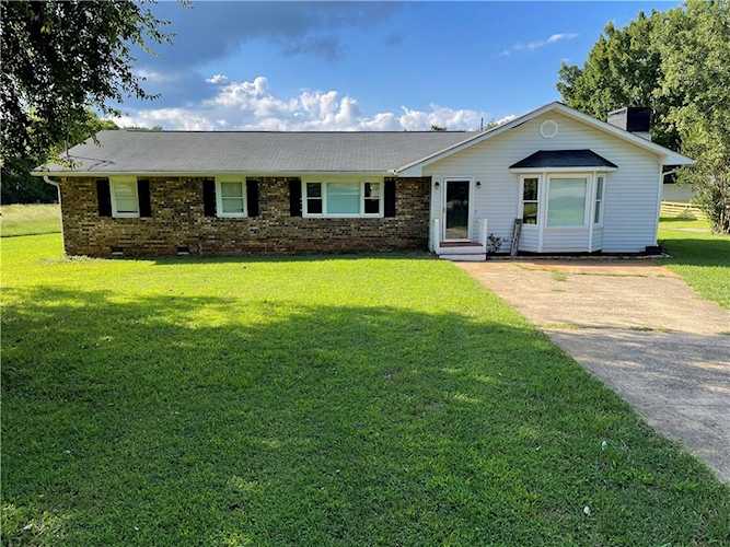 289 Old Cassville White Rd NW Cartersville, GA 30121