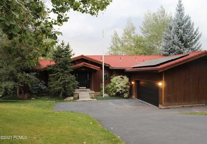 9015 Upper Lando Ln Park City, UT 84098