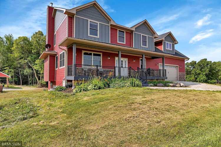 787 97th Street NW Monticello, MN 55362