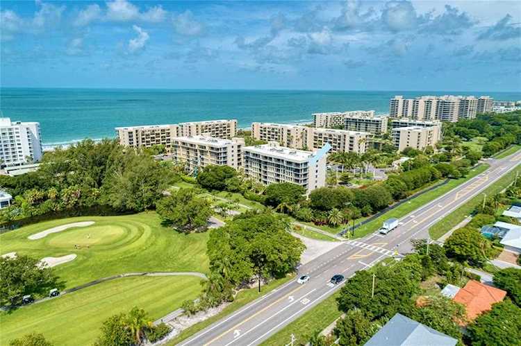 1085 Gulf of Mexico Dr #505 Longboat Key, FL 34228