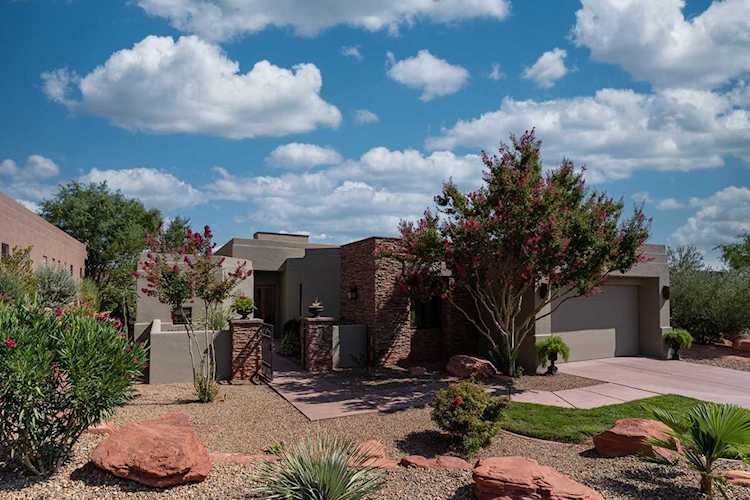 2255 N Tuweap #13 St George, UT 84770