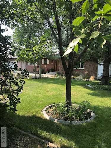 4293 S 2000 W Rexburg, ID 83440