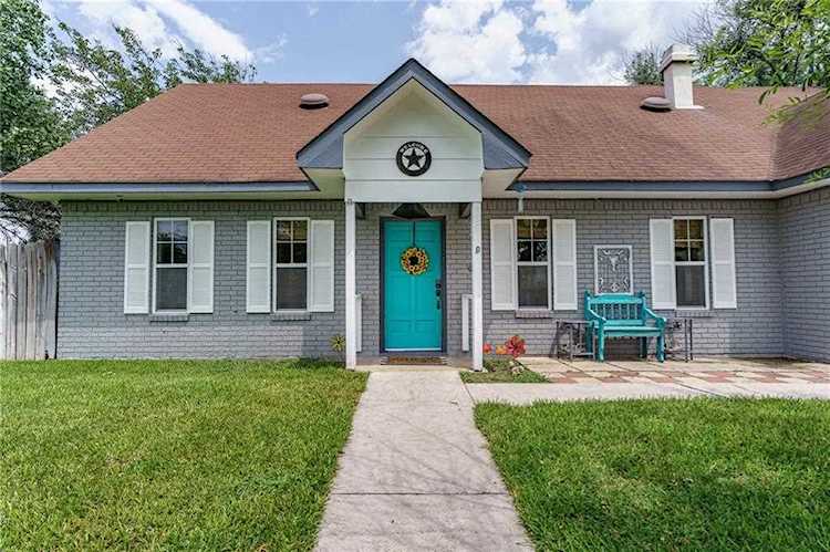301 Quail TRL Burnet, TX 78611