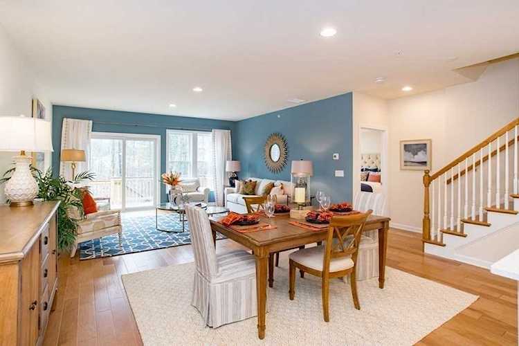 87 Shannon Way #86 Upton, MA 01568