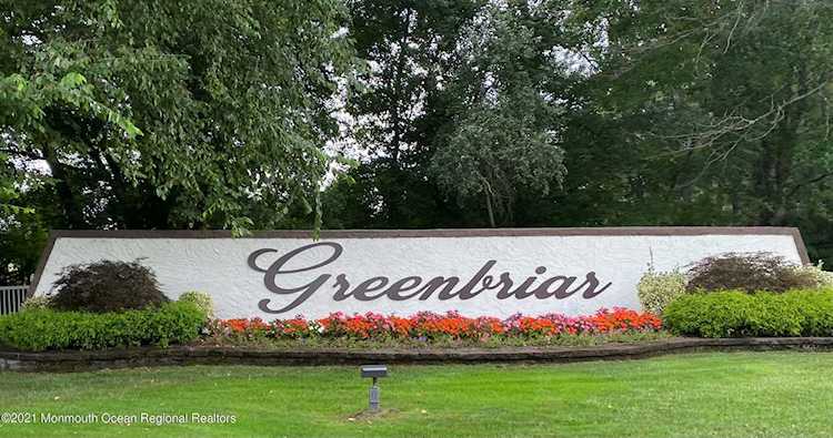 7 Lowell Ct Brick, NJ 08724 | MLS 22129484 Photo 1