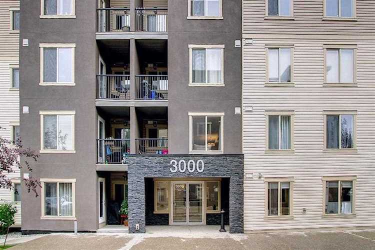 403 Mackenzie Way SW #3108 Airdrie, AB T4B 3V7