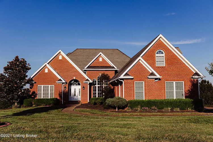 135 Laurel Dr Bardstown, KY 40004